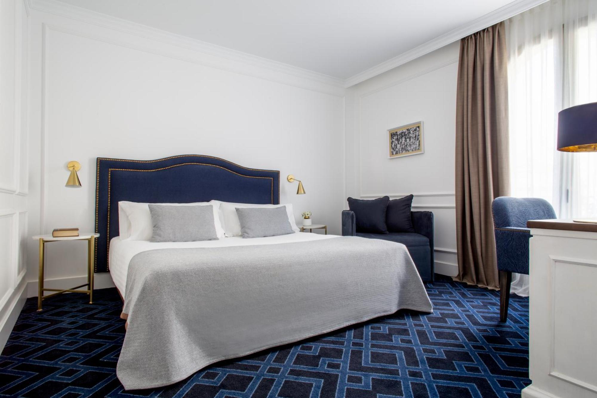 Superior Triple Room