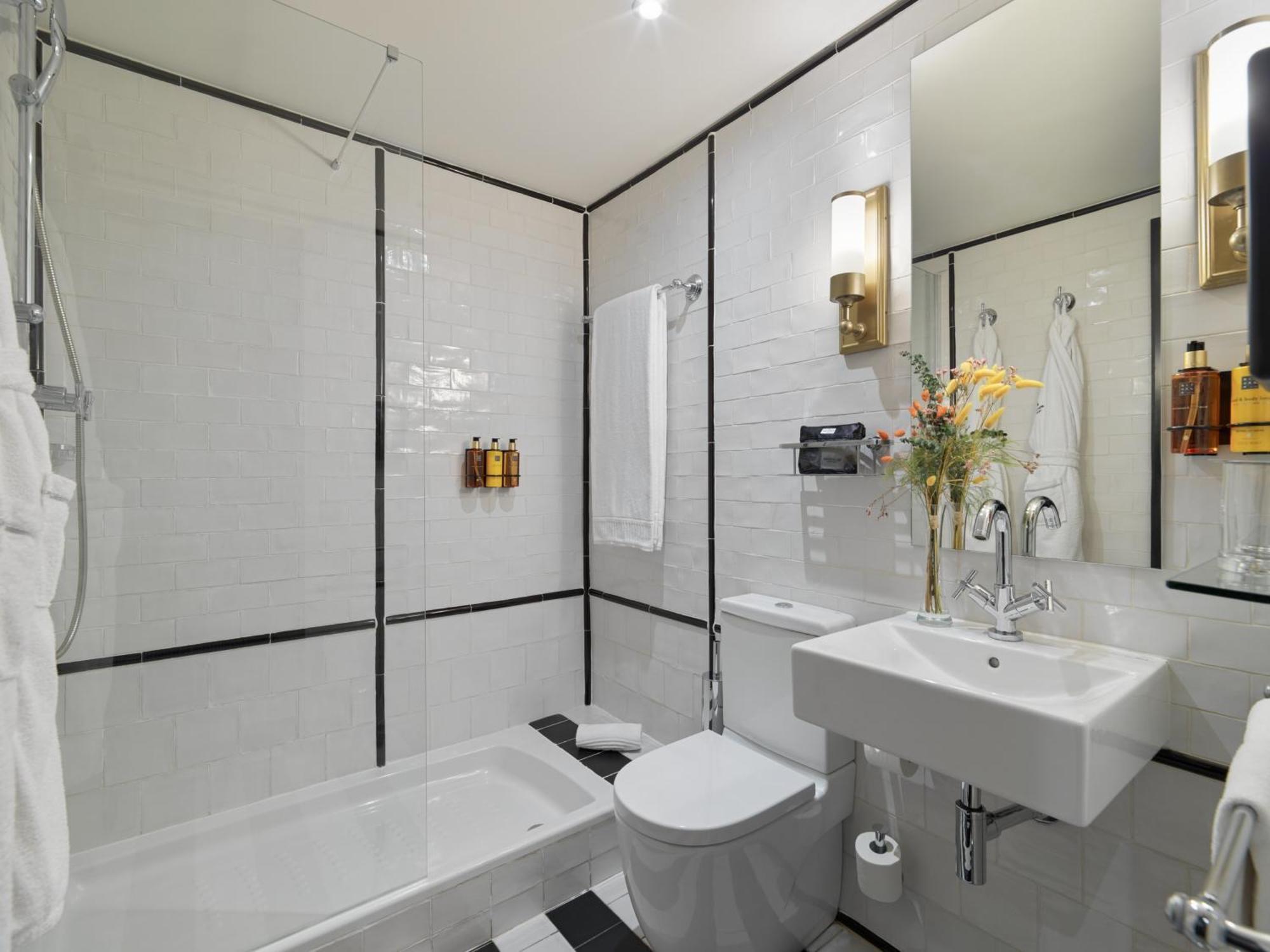 Superior Double or Twin Room,1541541412:JPEG