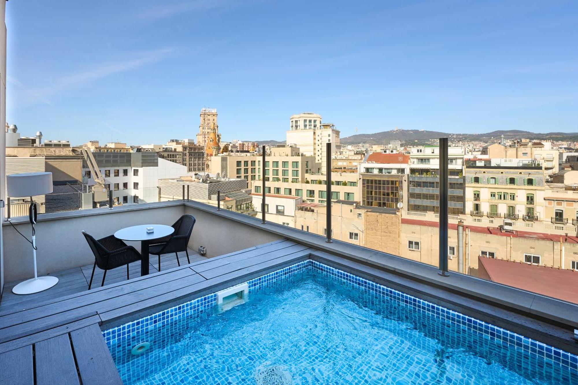 Junior Suite with Private Pool