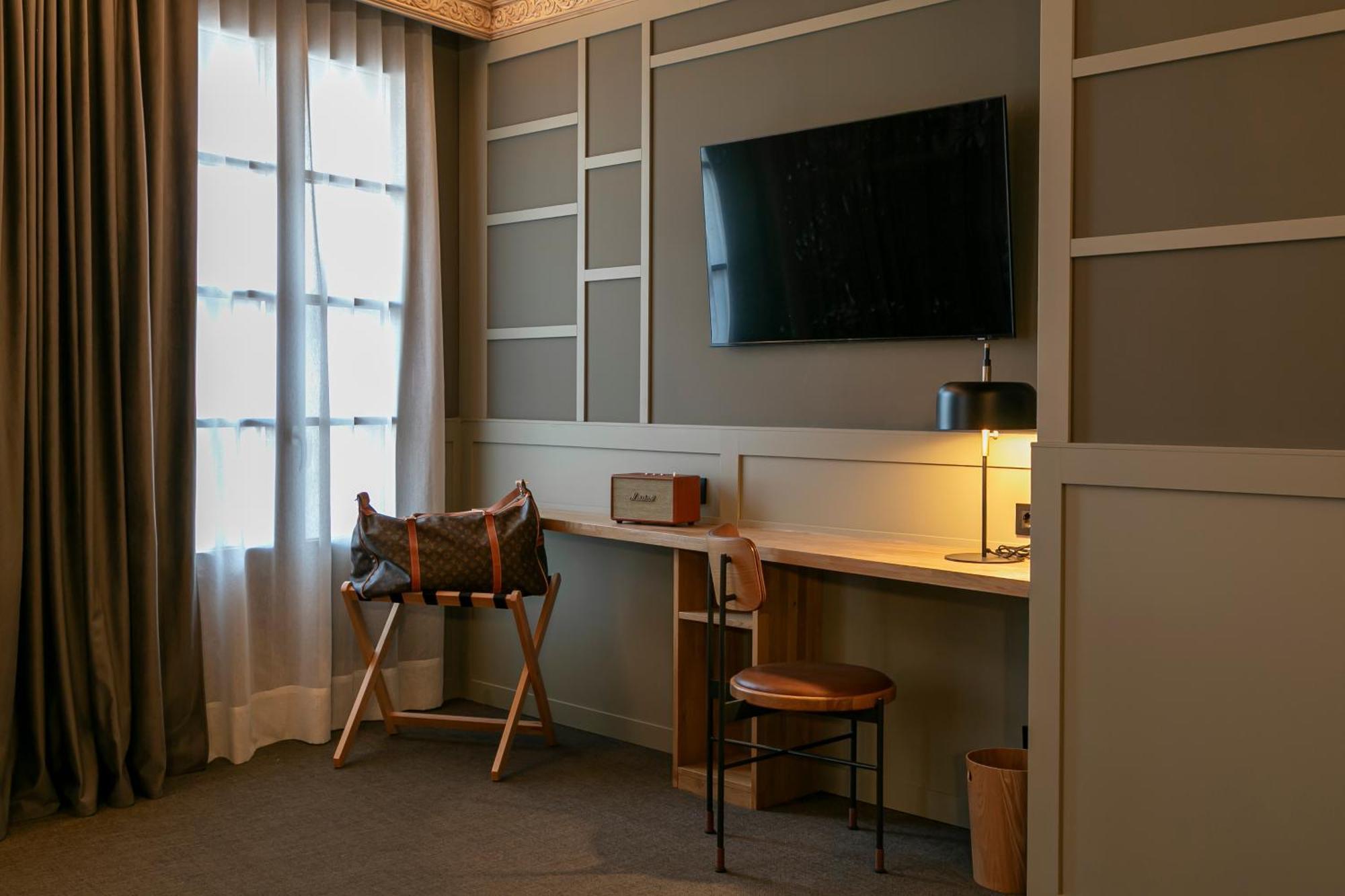 Grand Luxe Room