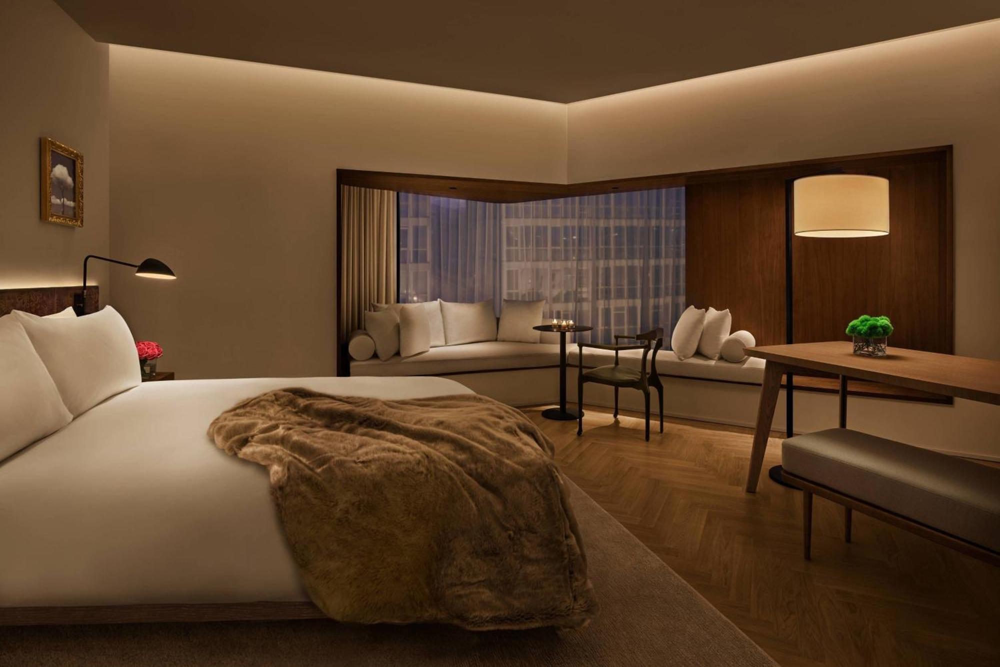 Loft Corner Suite 1 King
