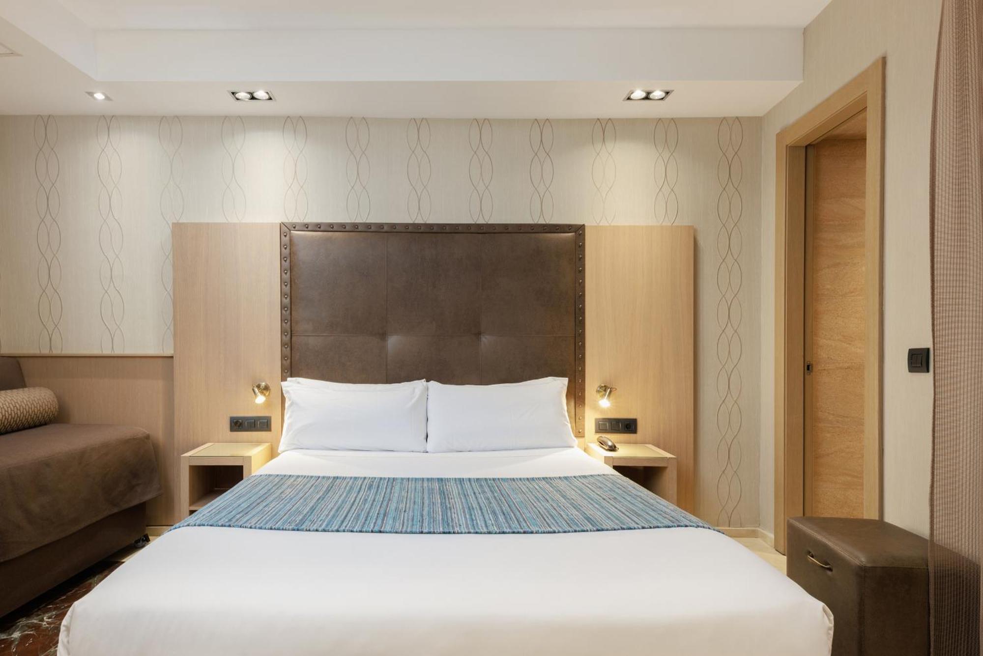 Double or Twin Room Extra Bed