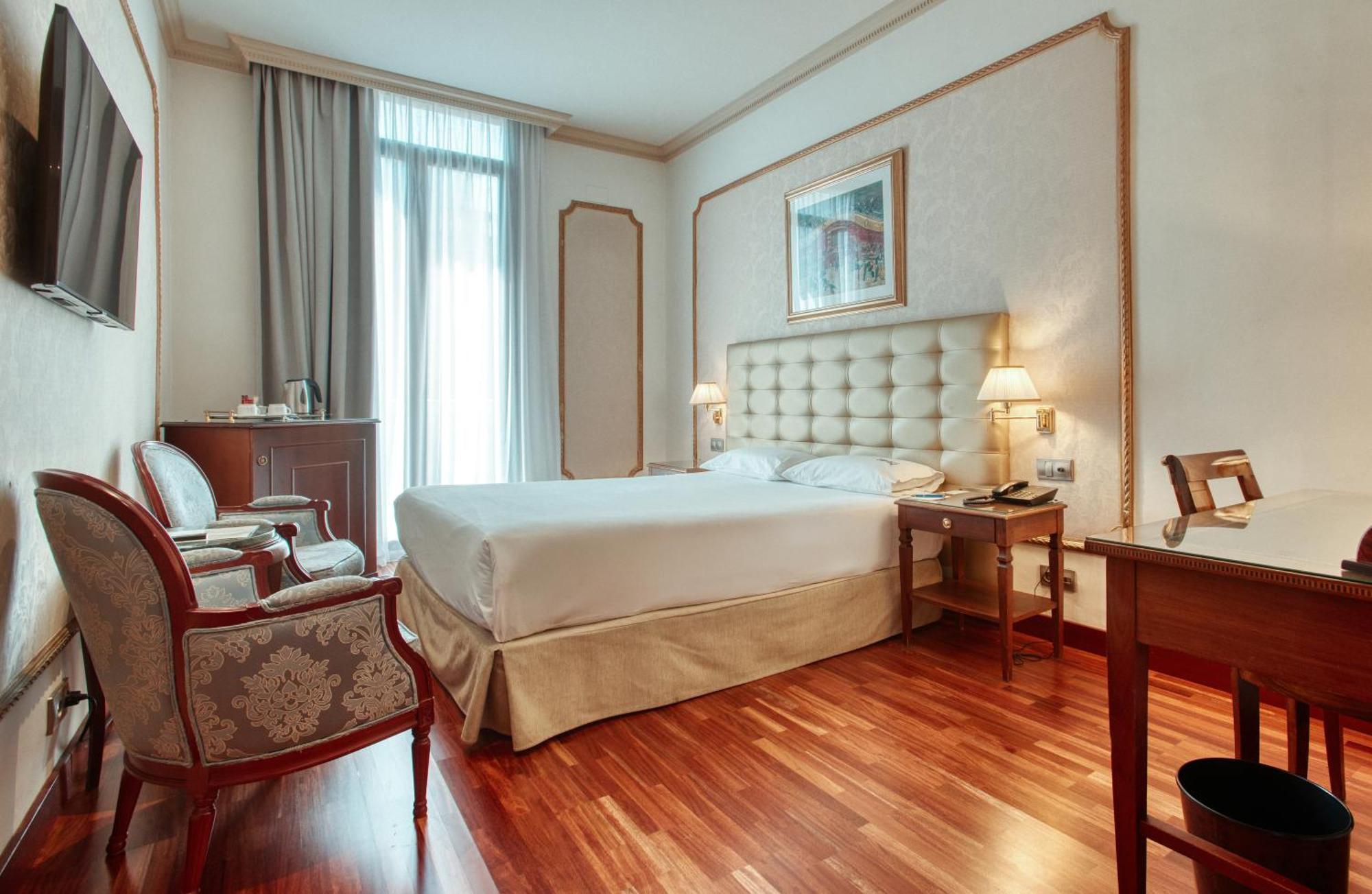 Classic Double or Twin Room