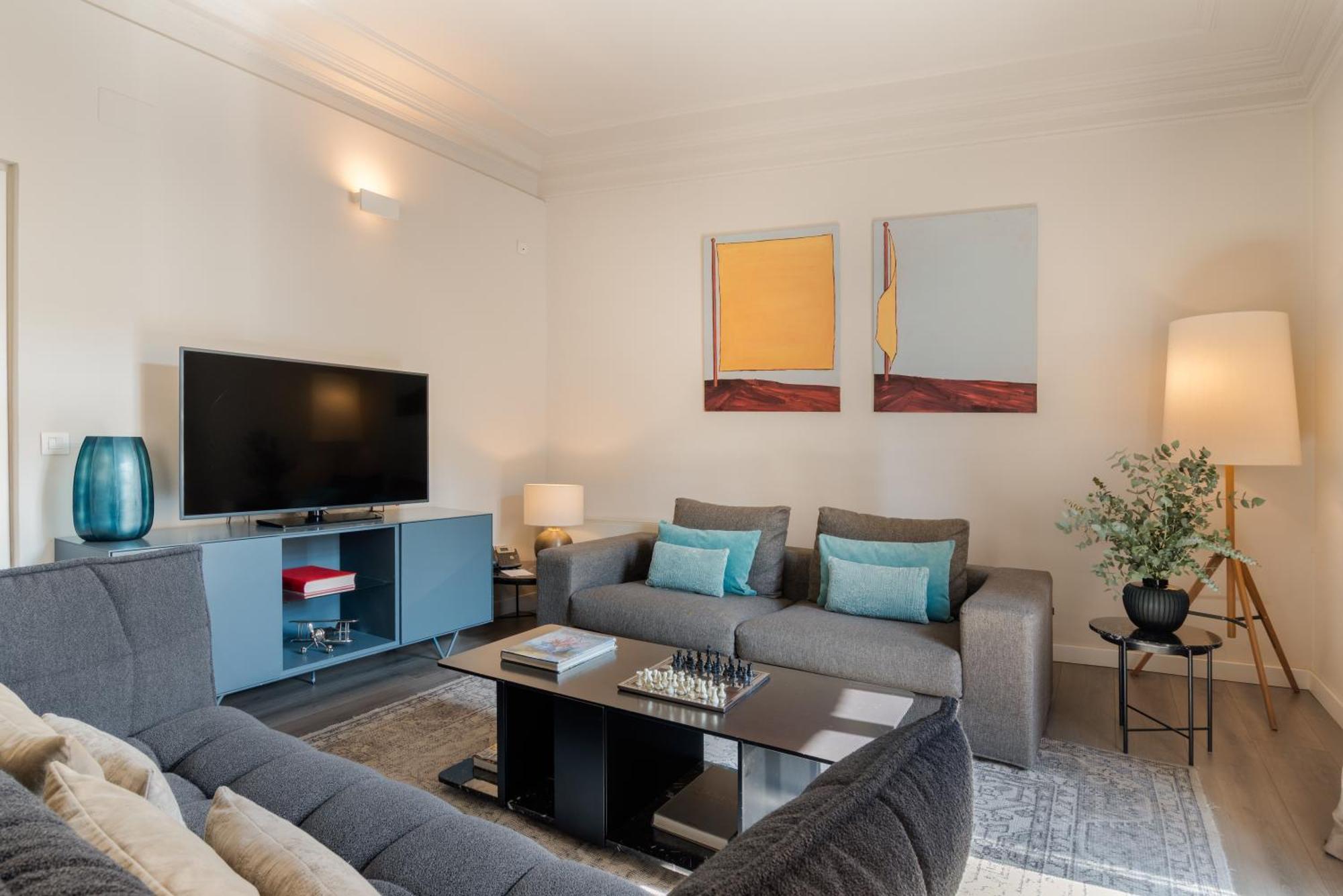 Superior Four-Bedroom Apartment
