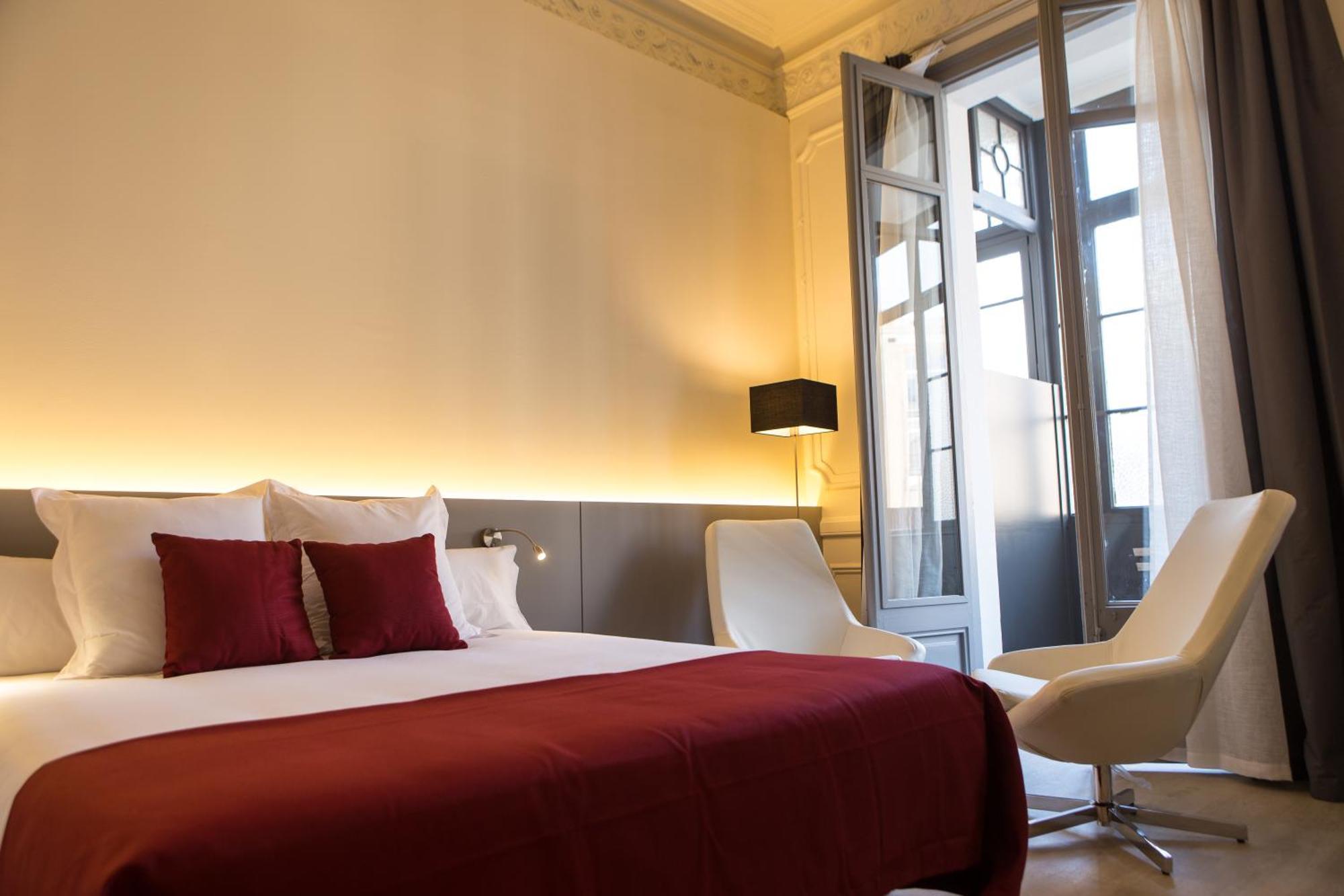 Double or Twin Room Balcony