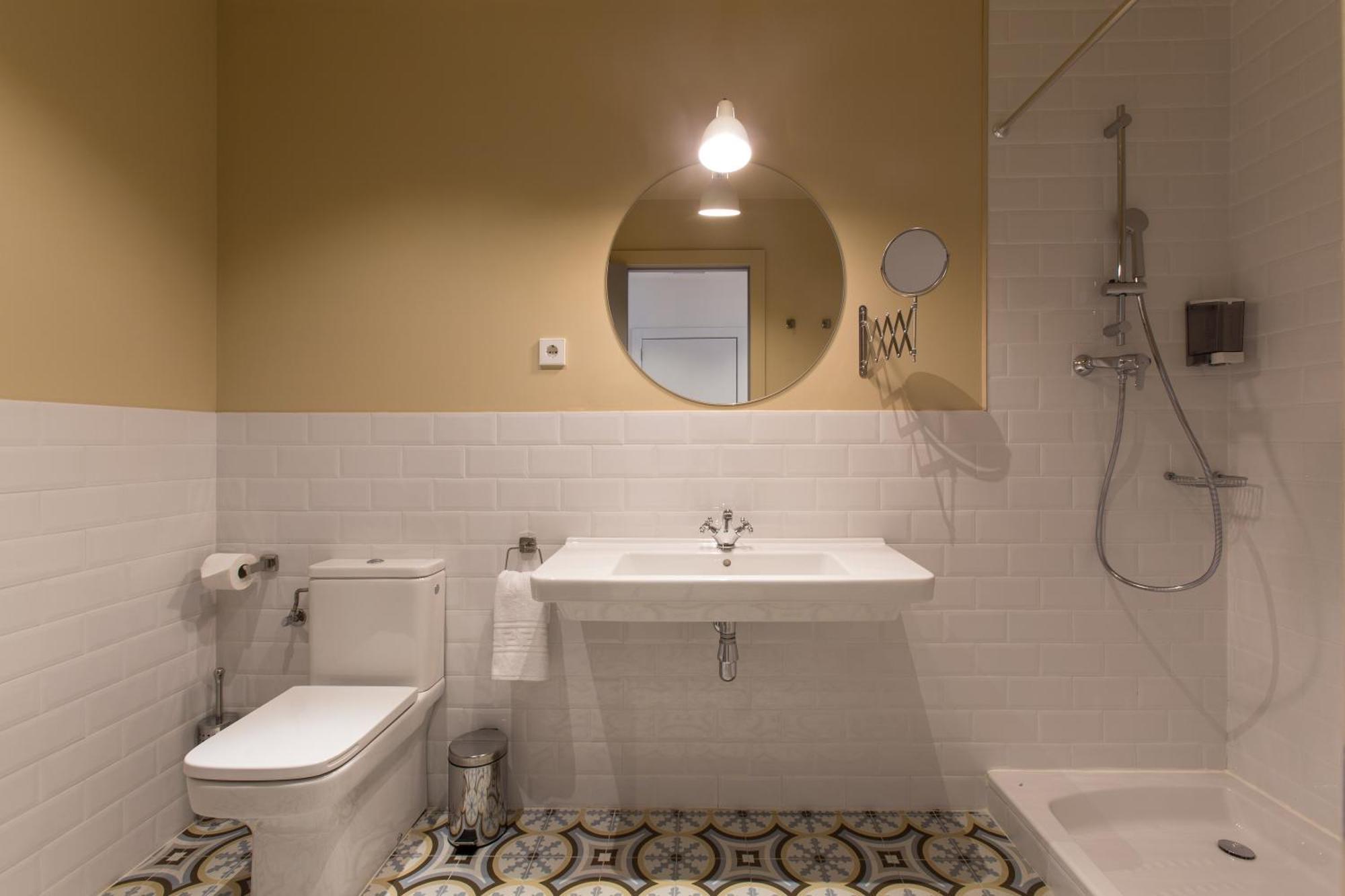 Double or Twin Room Balcony City View