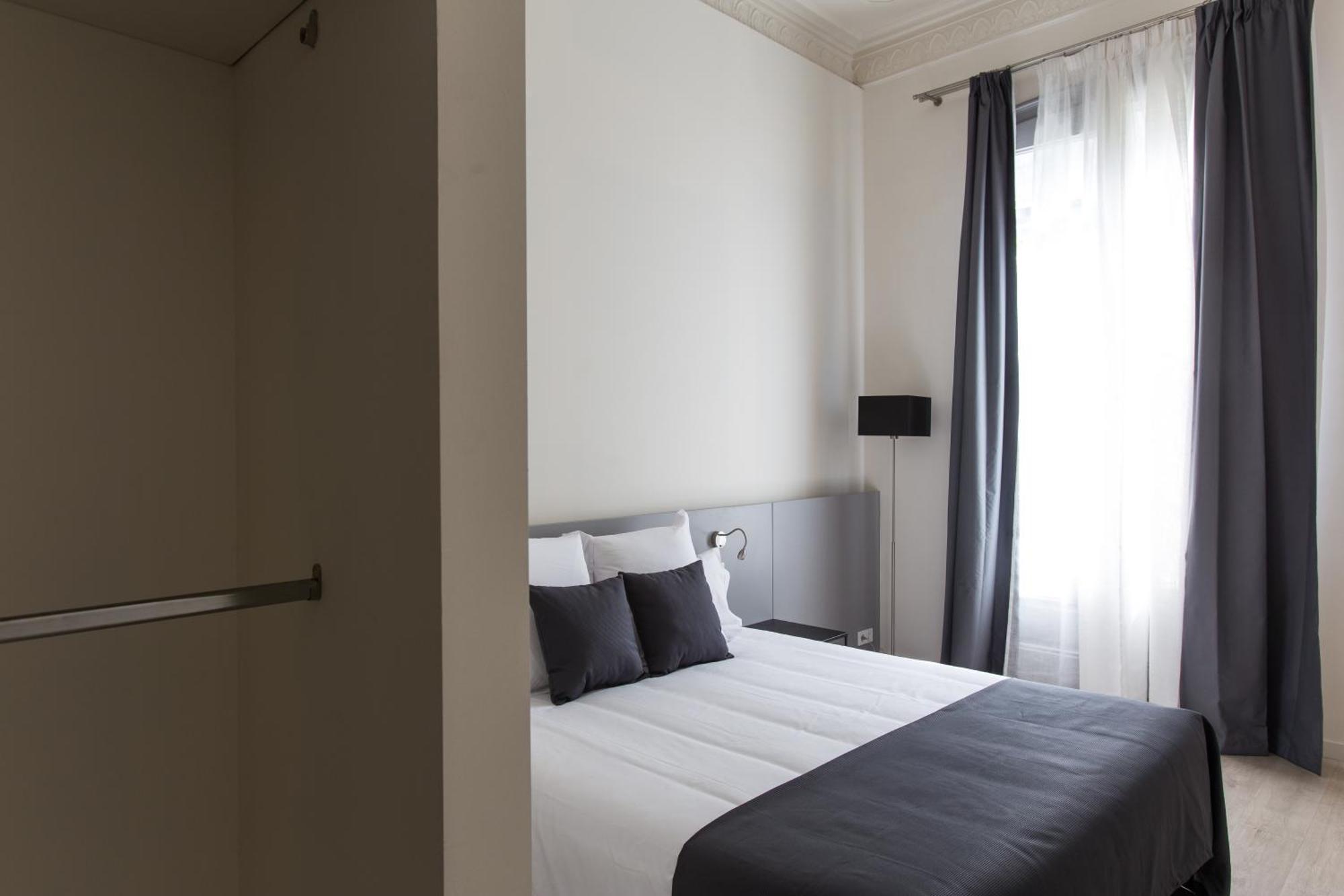 Double or Twin Room Balcony City View