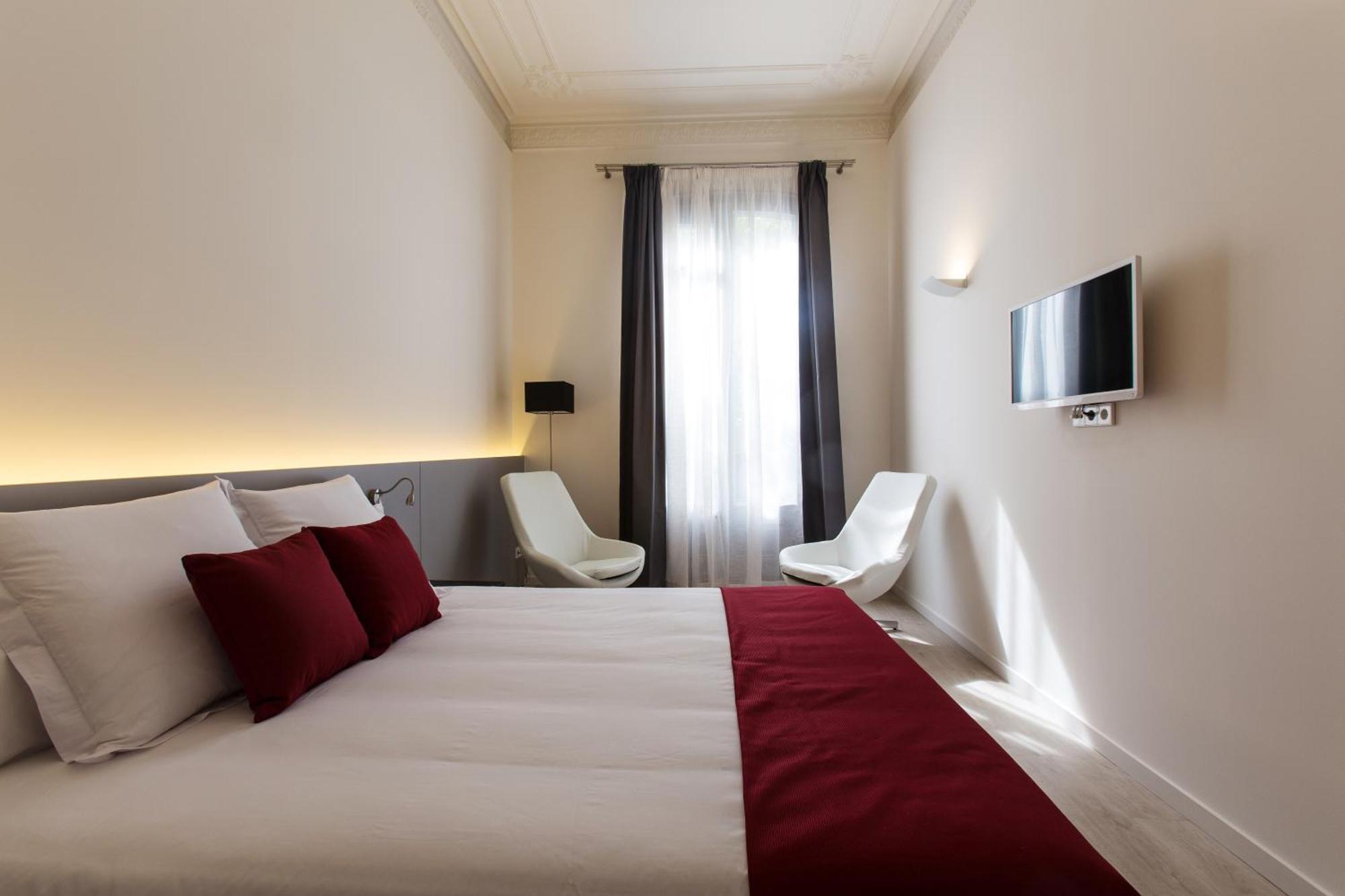 Double or Twin Room Balcony City View