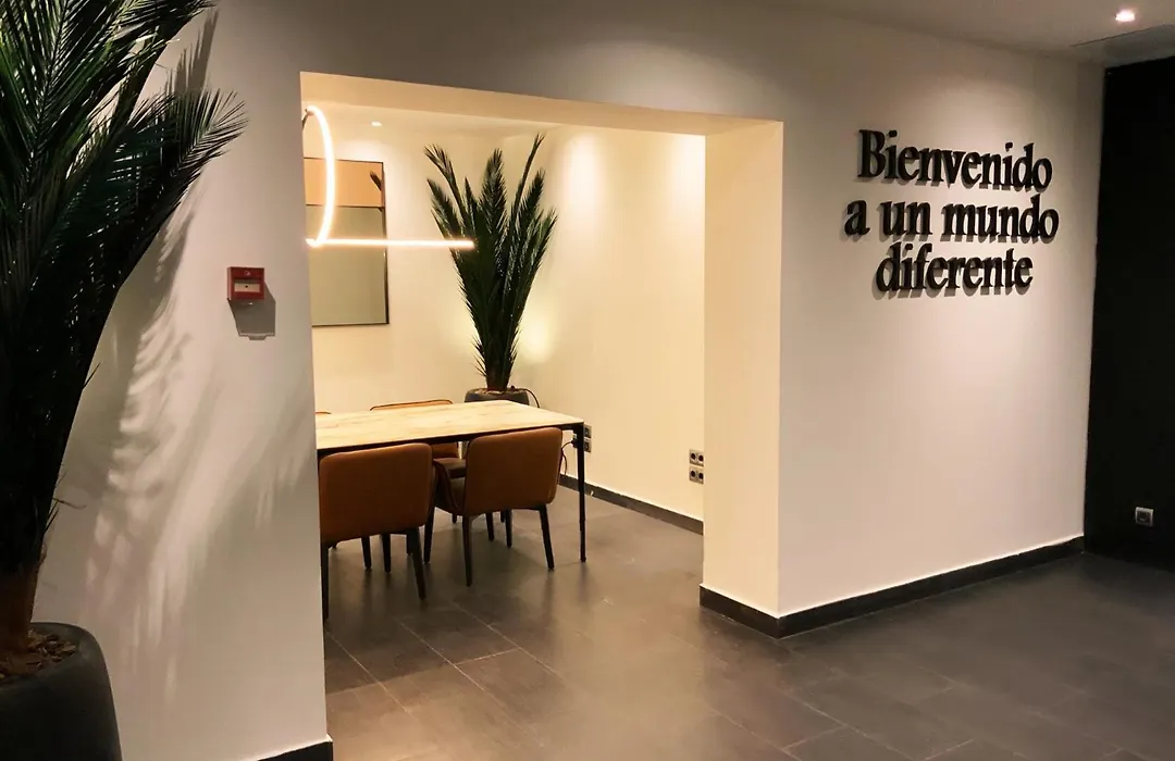 Ilunion Almirante-1
