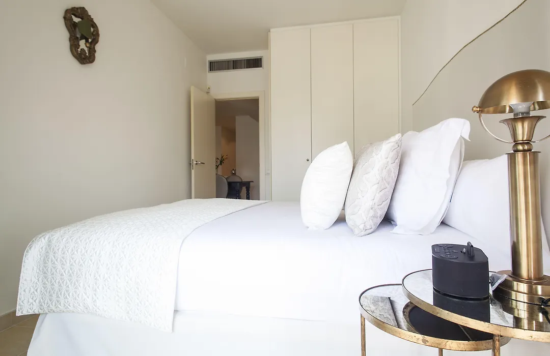 Splendom Suites Pau Claris-1