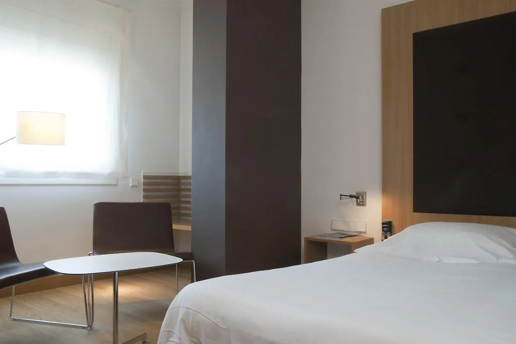 Hotel Montecarlo-1