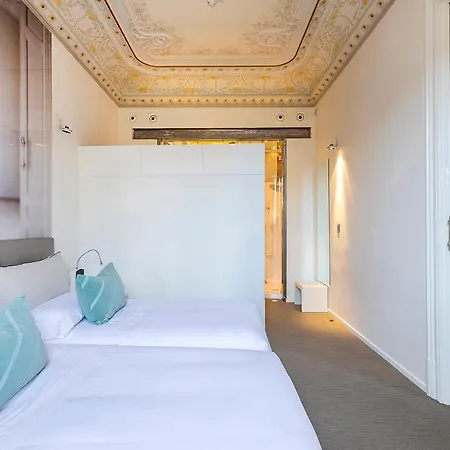El Palauet Modernist Suites Barcelona-2