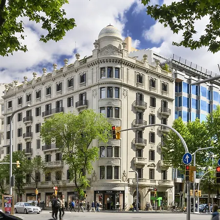 Casagrand Luxury Apartments Barcelona-2