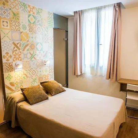 Hostal Marenostrum-3